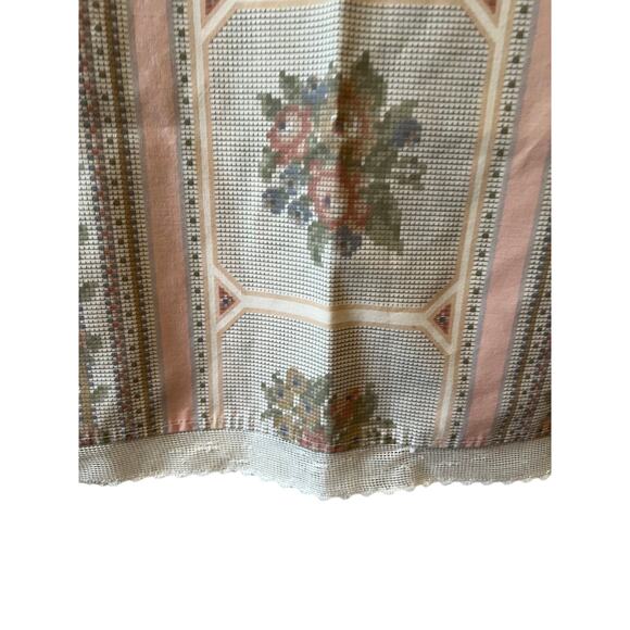 Vintage 80s Louis Nichole Romantic Victorian Pink Print Pillowcases - Picture 8 of 9